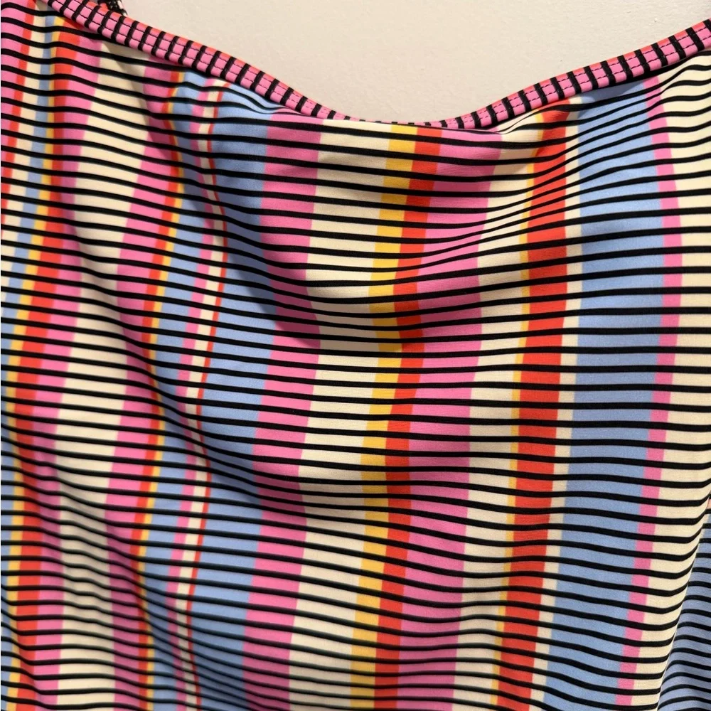 NWT Summersalt One Piece Swimsuit Sz. 6 - Picture 2 of 9